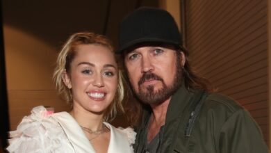 Miley Cyrus Billy escribe la canción ‘Secrets’ para el cumpleaños de Cyrus ‘