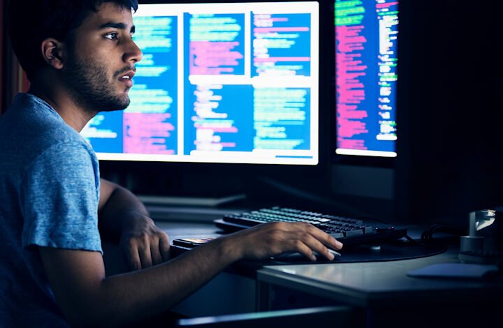 Cosas a considerar antes de contratar a un hacker Cosas a considerar antes de contratar a un hacker