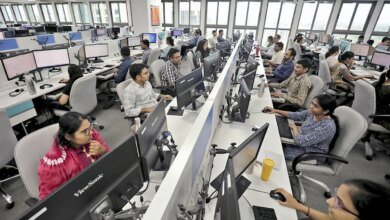 Servicios de PMI Bordes de hasta 60.5 en julio