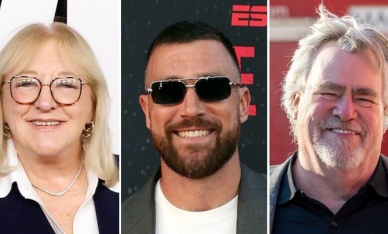 Travis Celsi y los padres vienen a Donna y Ed Kingdom Premiere Travis Celsi y los padres vienen a Donna y Ed Kingdom Premiere