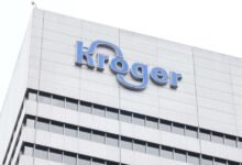 Kroger recorta 1,000 empleos corporativos después del colapso de la fusión