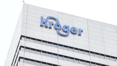 Kroger recorta 1,000 empleos corporativos después del colapso de la fusión
