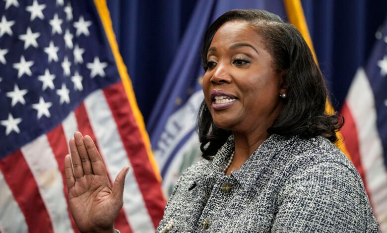 ¿Quién es Lisa Cook, la gobernante de la Reserva Federal atacada por Trump? ¿Quién es Lisa Cook, la gobernante de la Reserva Federal atacada por Trump?