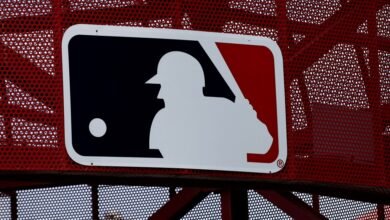 NBC Universal y Major League Baseball alrededor de 3 años, $ 600 millones