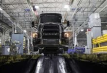 Mack comienza la producción de tractores pioneros en Macungie Plant
