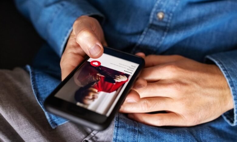 El problema de violación del grupo de partidos: el caso afirma que el propietario de Tinder and Hinge permite que las víctimas estén en la aplicación. El problema de violación del grupo de partidos: el caso afirma que el propietario de Tinder and Hinge permite que las víctimas estén en la aplicación.