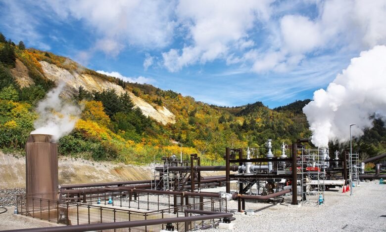 Toda la escuela primaria y la escuela secundaria en Hachimantai, Japón, se basa en el 100% bajo el calor. Toda la escuela primaria y la escuela secundaria en Hachimantai, Japón, se basa en el 100% bajo el calor.