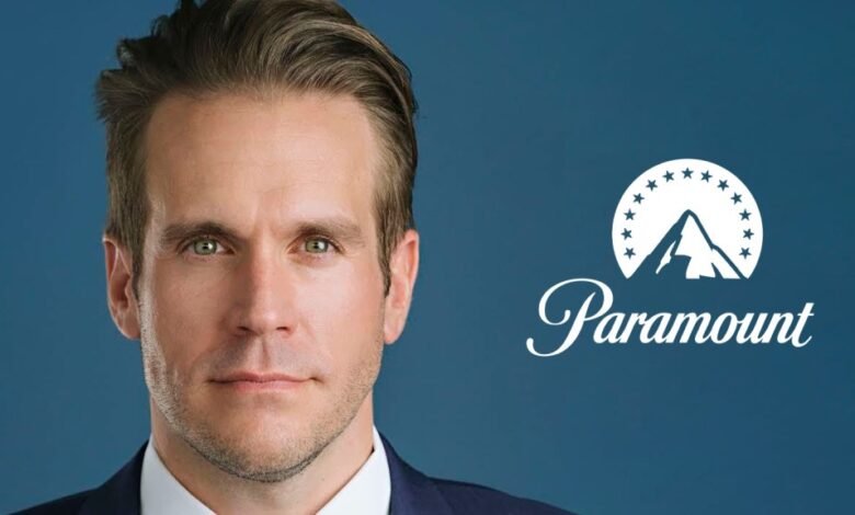 El jefe de cine de Paramount, Mike Irlanda, para salir del estudio