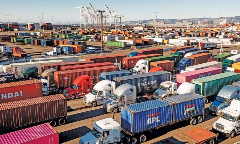 Los transportistas Drayage de Puerto de Oakland cerraron después de 40 años Los transportistas Drayage de Puerto de Oakland cerraron después de 40 años
