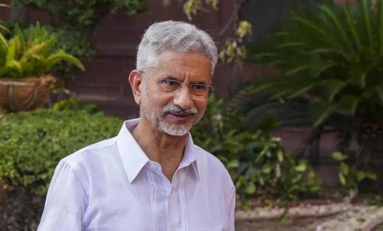 Mejore la infraestructura de conexión que promueve el sector turístico Jaishankar.