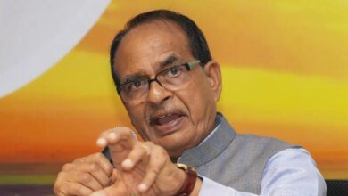 El Ministro de Agri Chouhan visitó Karnataka para revisar el Arecanut.