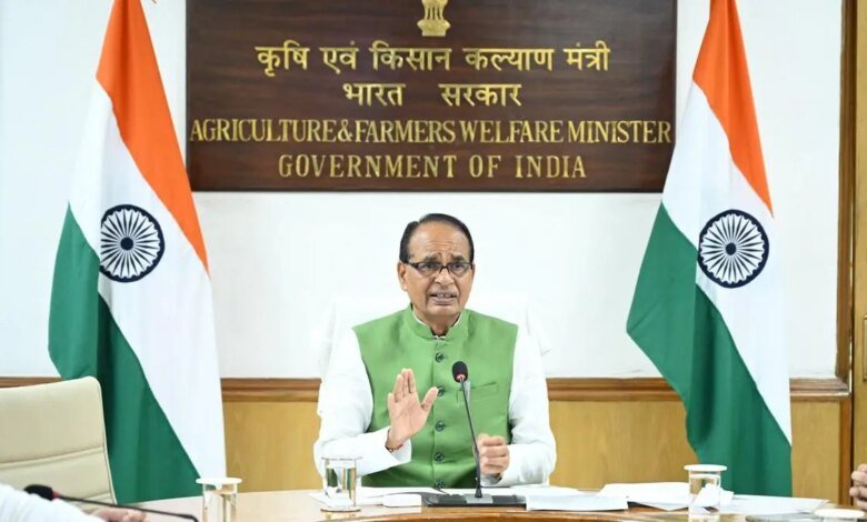 Shivraj Singh Chouhan pide al personal de Agri, el Ministerio de Desarrollo Rural para comprar ‘Swadeshi’.
