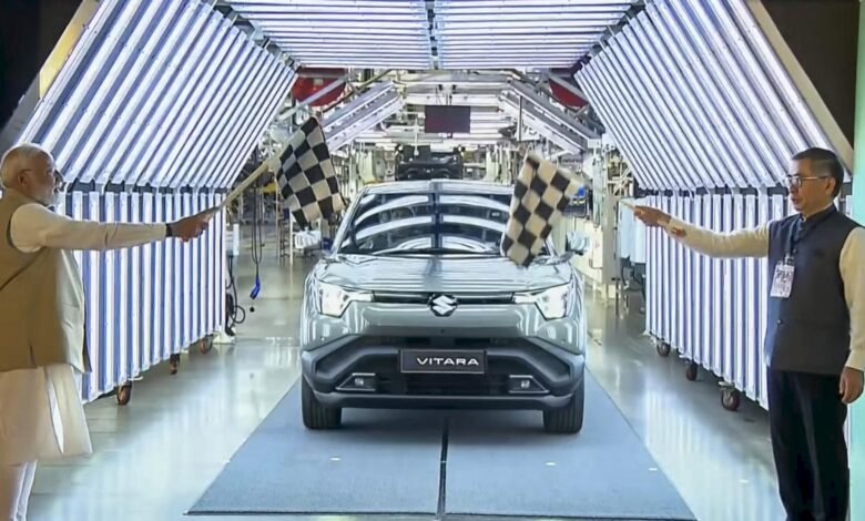 PM Modi marca el primer vehículo eléctrico de Maruti Suzuki E-Vitara