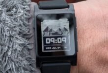 Tres aplausos para el cambio de marca y resurgimiento del reloj de guijarros