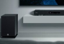 La nueva barra de sonido Dolby Atmos de Yamaha quiere hacer que el sonido 3D de Samsung se vea lamentable: esta configuración de altavoces es salvaje