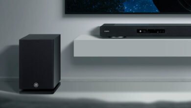 La nueva barra de sonido Dolby Atmos de Yamaha quiere hacer que el sonido 3D de Samsung se vea lamentable: esta configuración de altavoces es salvaje