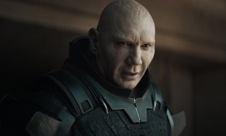 Hilander le está dando a Dave Bautista un tribunal para un papel clave, y esta no es la única película principal que la estrella de la melodía apenas está alineada