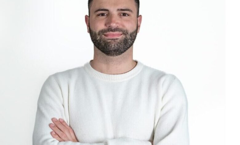 Nicolas Verderosa está llevando a la Italia rural a la etapa mundial con Ruralis. Nicolas Verderosa está llevando a la Italia rural a la etapa mundial con Ruralis.