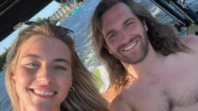 El amor es el ciego Sara y Joey comparten la oportunidad de inundación de abril