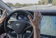 NHTSA investiga a Tesla por informes de accidentes retrasados
