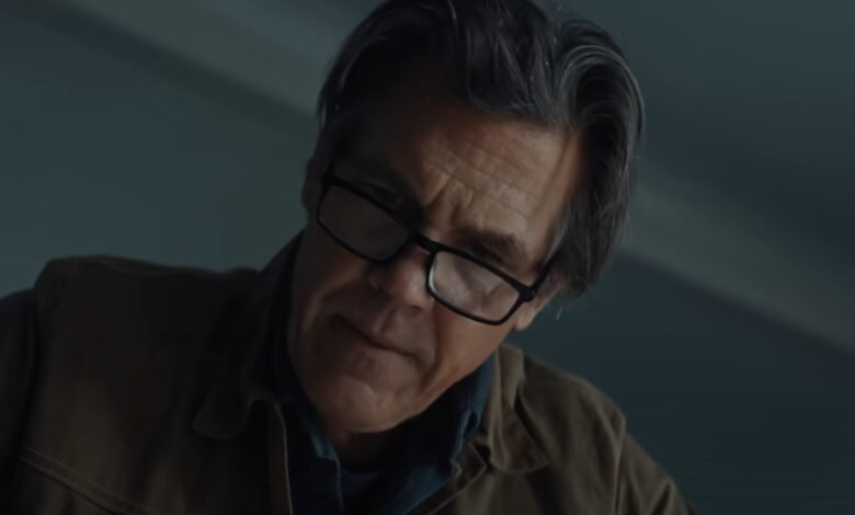 Josh Brollin reveló la línea de las armas que David Fincher dijo “la mejor línea de historia retrada” e involucra un F-Boma Josh Brollin reveló la línea de las armas que David Fincher dijo “la mejor línea de historia retrada” e involucra un F-Boma