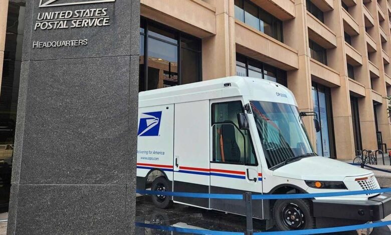 Los republicanos buscan terminar con el compromiso de EV para el servicio postal