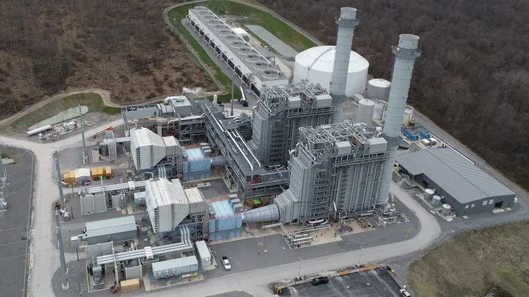 Los fabricantes de electricidad independientes regresan a los críticos de servicios públicos a través de PJM Price Surge. Los fabricantes de electricidad independientes regresan a los críticos de servicios públicos a través de PJM Price Surge.