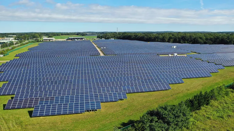 Los planes de energía renovable de NYPA son de hasta 7 GW.