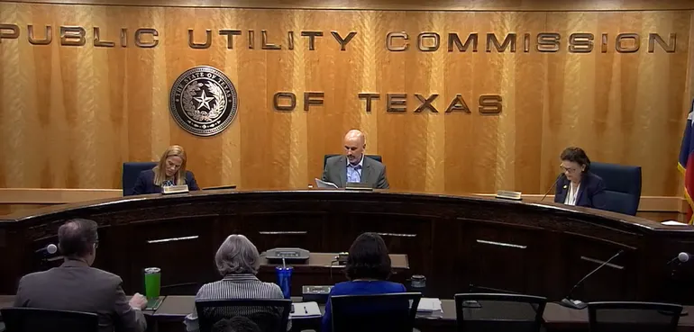 ‘Apoyado en una esquina’. Las agencias reguladoras de Texas consideran los gastos de la planta de energía de gas Entergy.