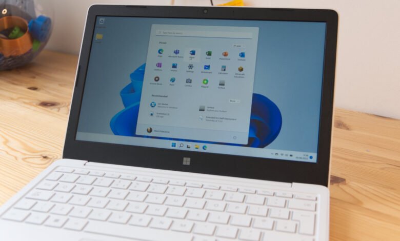 Microsoft ha renunciado a Windows 11 SE, y parece que la guerra contra Chromebooks se ha perdido Microsoft ha renunciado a Windows 11 SE, y parece que la guerra contra Chromebooks se ha perdido