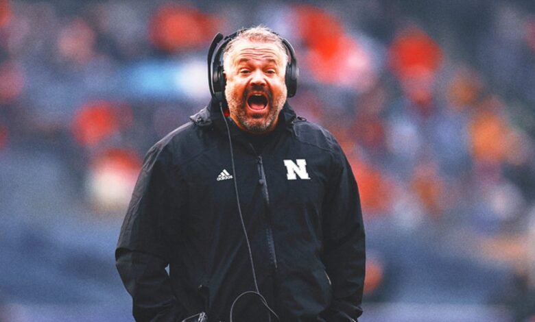 Nebraska HC Matt Rhule comenzó el podcast ‘House Rhules’ para ayudar a crear un equipo. Nebraska HC Matt Rhule comenzó el podcast ‘House Rhules’ para ayudar a crear un equipo.