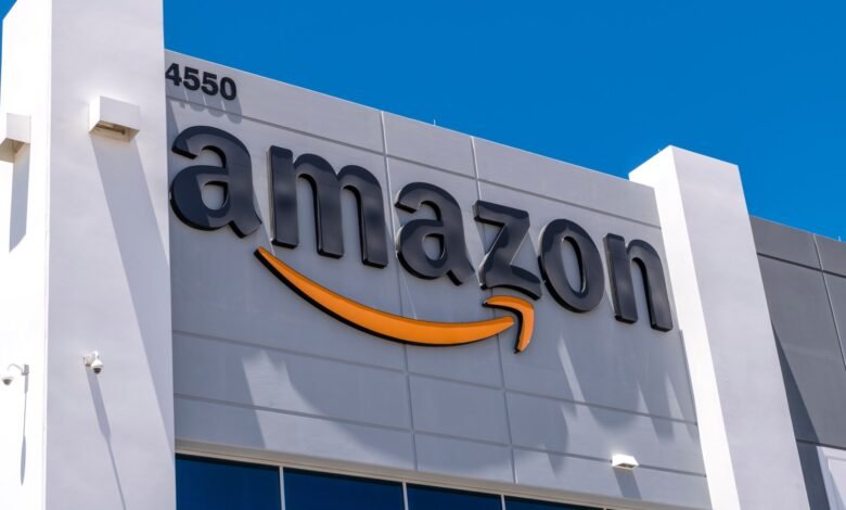 Amazon tendrá tantos robots como humanos que trabajan en almacenes del Reino Unido en solo tres años
