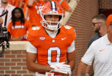 Lesión de Antonio Williams: receptor abierto de Clemson fuera del juego LSU con una clara lesión en tendón calificada.