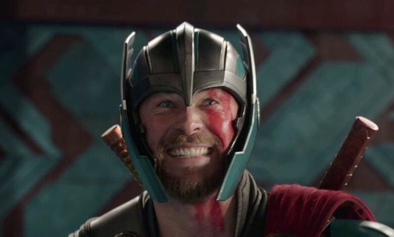 Pensé que Chris Hemsworth publicó ese video viral tribute de Thor que se habló con los fanáticos y me alegro de que finalmente haya comentado sobre eso. Pensé que Chris Hemsworth publicó ese video viral tribute de Thor que se habló con los fanáticos y me alegro de que finalmente haya comentado sobre eso.