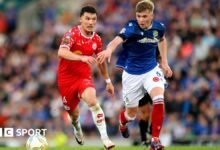 Federación de la Conferencia de la UEFA: Linfield Face Veminining antes de poder reparar Shelbourne