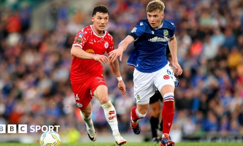 Federación de la Conferencia de la UEFA: Linfield Face Veminining antes de poder reparar Shelbourne