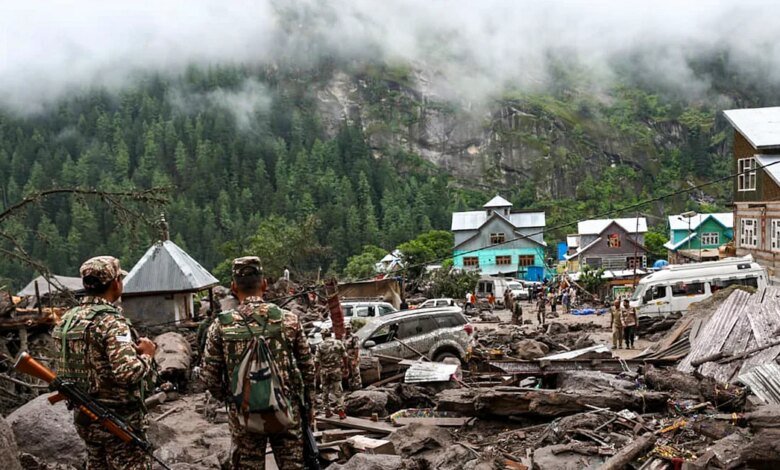 Las operaciones de rescate continúan para el tercer día en Jammu y Kishtwar de Cachemira; 60 muertos, más de 100 heridos
