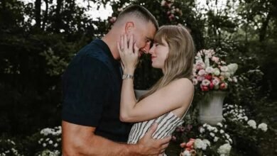 Taylor Swift anuncia el compromiso con la estrella de la NFL Travis Kelce