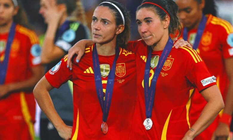 El equipo femenino de los Estados Unidos derrotó la posición número 1 de España en el último ranking de FIFA El equipo femenino de los Estados Unidos derrotó la posición número 1 de España en el último ranking de FIFA
