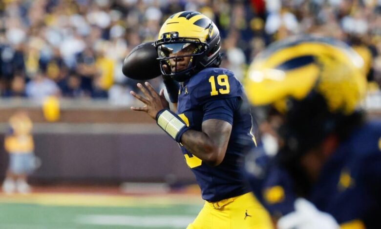 Las primeras estadísticas de Bryce Underwood: los $ 10 millones de Michigan de un hombre en comparación con otros # 1 de su primera vez en su primera vez. Las primeras estadísticas de Bryce Underwood: los $ 10 millones de Michigan de un hombre en comparación con otros # 1 de su primera vez en su primera vez.