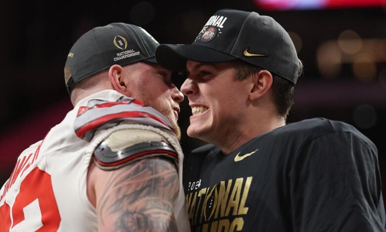 Cómo los compañeros de equipo de OSU, el actual novato de Steelers, Howard, Jack Sawyer, han superado la adversidad para llegar a la NFL