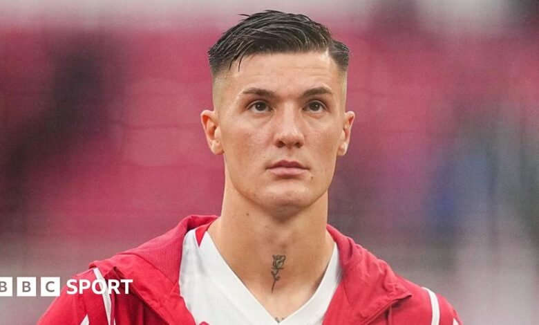 Benjamin Sesko: Manchester United ganó 74 millones de libras para el RB Leipzig Striker. Benjamin Sesko: Manchester United ganó 74 millones de libras para el RB Leipzig Striker.