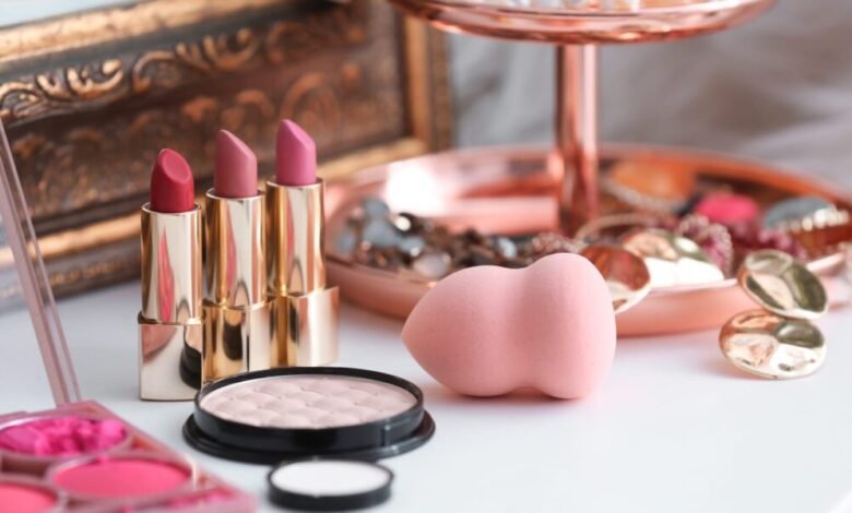 Tendencias de comercio electrónico de belleza 2025: Ecosmetics.com a la vanguardia