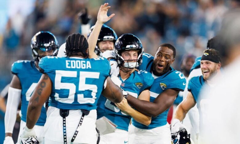 Mira: Jaguars Kicker Cam Little Drills. ¿Qué será el registro de la NFL con Steaker? Mira: Jaguars Kicker Cam Little Drills. ¿Qué será el registro de la NFL con Steaker?