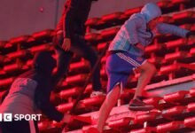 Copa de América del Sur: Juego Independiente y la Universidad de Chileno abandonado después de la violencia de los fanáticos