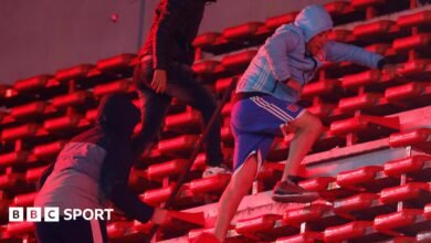 Copa de América del Sur: Juego Independiente y la Universidad de Chileno abandonado después de la violencia de los fanáticos