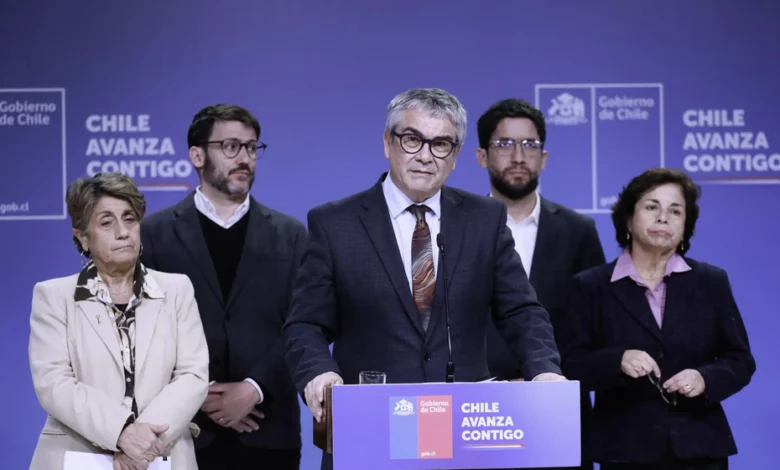 Chile envió una licencia para recaudar 2.800 millones de dólares estadounidenses al Congreso. Chile envió una licencia para recaudar 2.800 millones de dólares estadounidenses al Congreso.