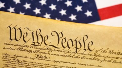 Secciones clave de la Constitución de los Estados Unidos eliminadas del sitio web del gobierno