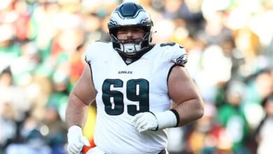 Lesión de Landon Dickerson: Explore las opciones de Eagles a lo largo de la línea ofensiva. Si Pro Bowl LG no está listo para la Semana 1