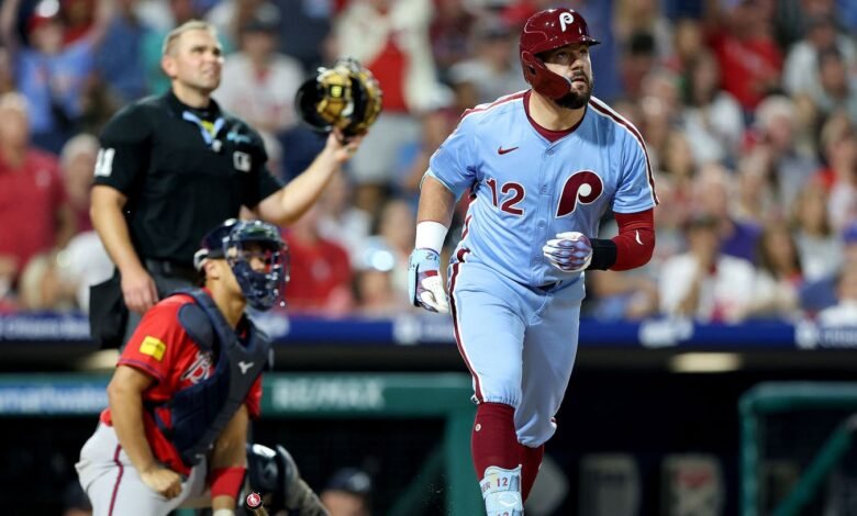 ¡Cuatro caseros para Kyle Schwarber! Phillies Slugger se une a Elite. ¡Cuatro caseros para Kyle Schwarber! Phillies Slugger se une a Elite.